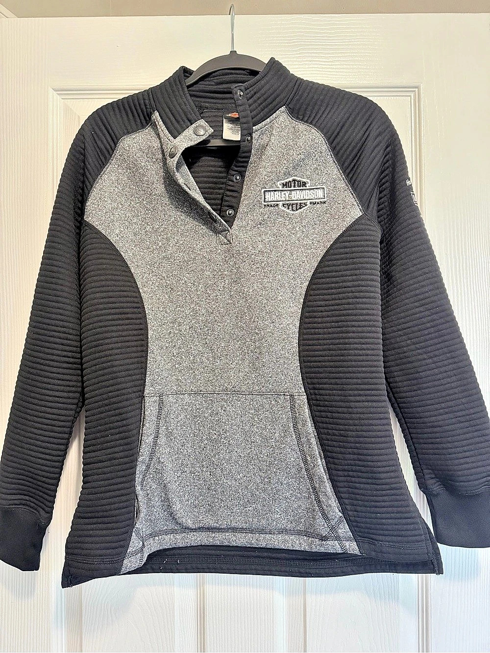 Harley-Davidson Women's Small Colorblock Pullover Hoodie Size Small
